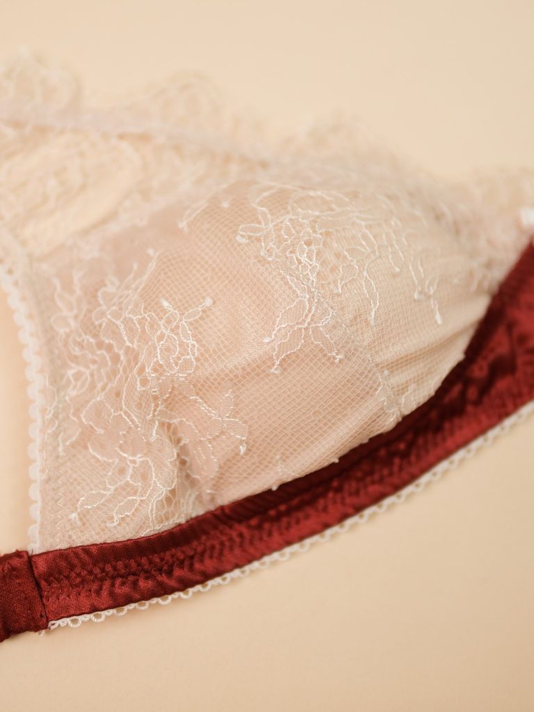 Bralette Lụa Phối Ren Ngân Hoa