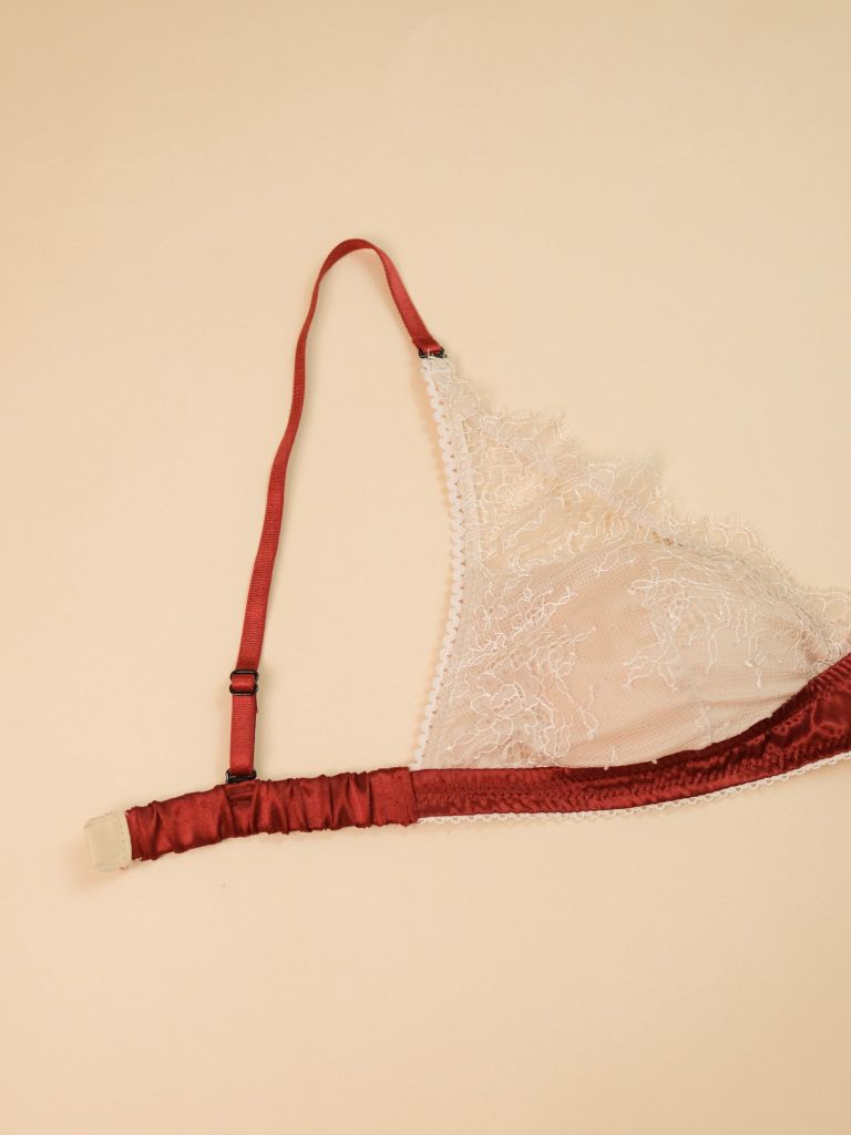 Bralette Lụa Phối Ren Ngân Hoa