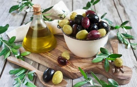 dau-oliu-y-nguyen-chat-costa-doro-extra