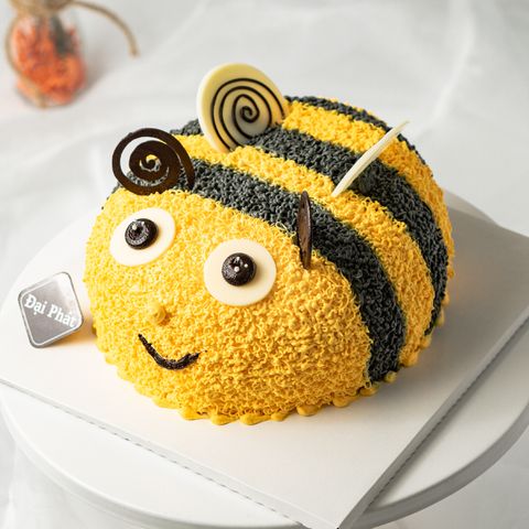  Bánh kem Chú ong DPK025 