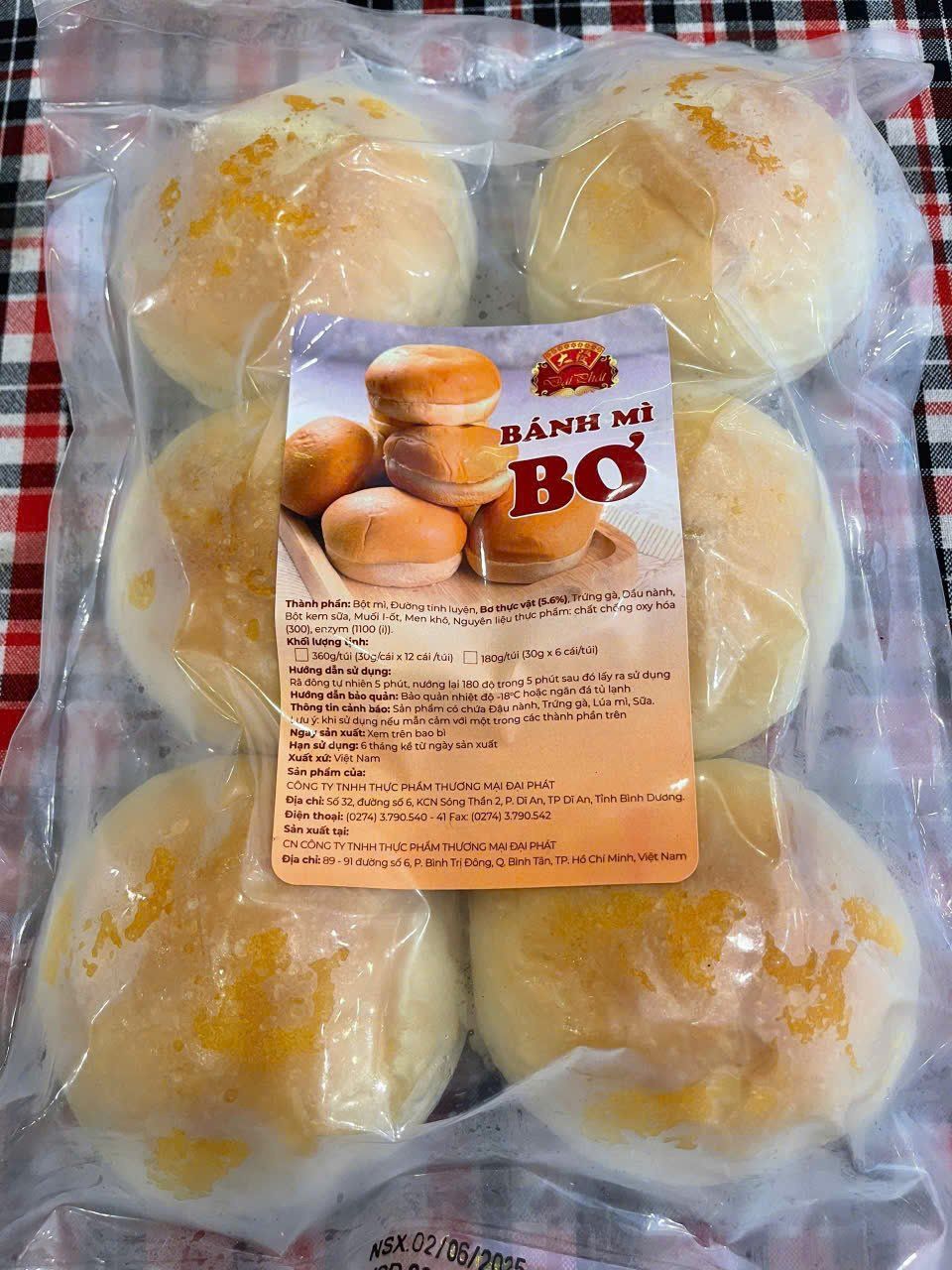  Bánh Mì Bơ 