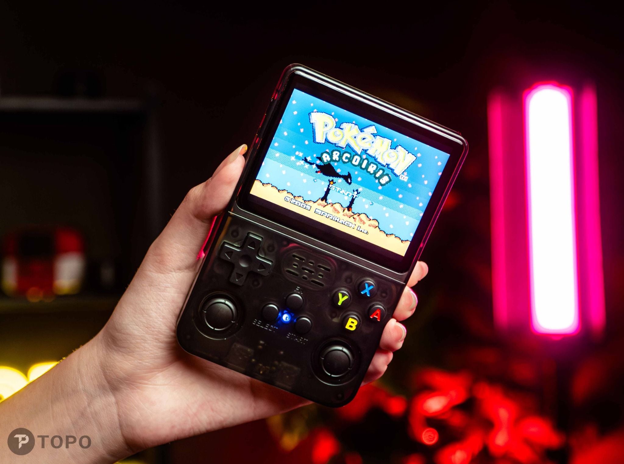  Máy chơi game R36S - Cài sẵn phần mềm và kho game hay chọn lọc 