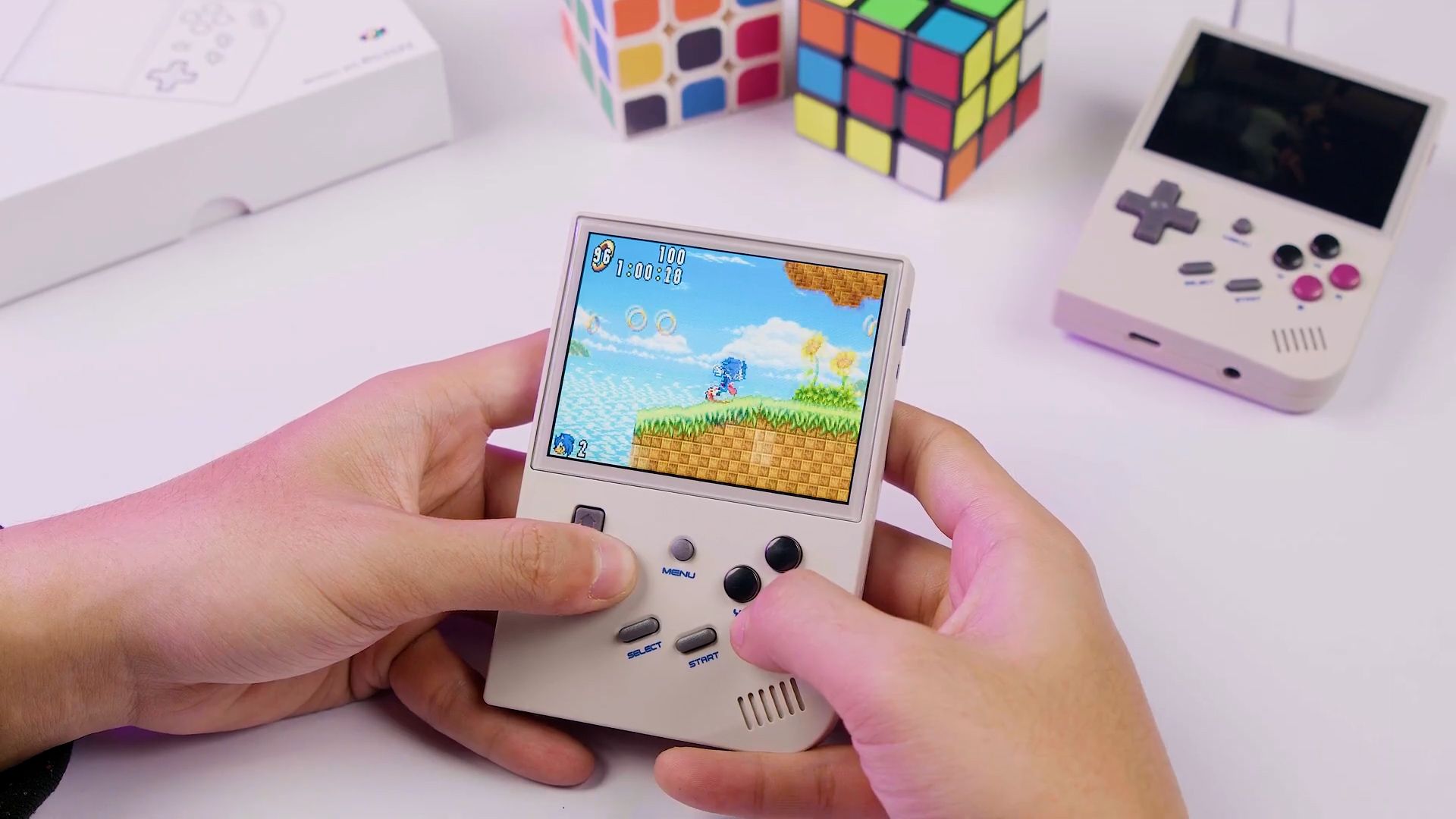  Máy chơi game cầm tay RG35XX 