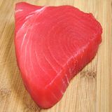 Phi-lê Cá Ngừ Đại Dương (Tuna Steak)