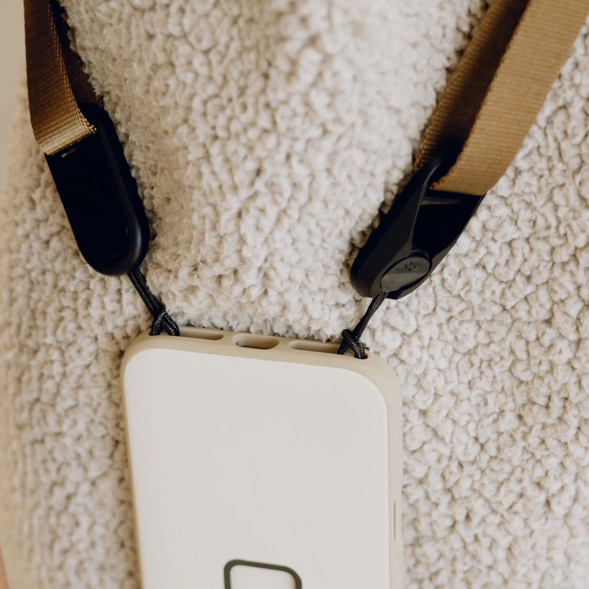  Ốp Peak Design Everyday Loop - iPhone 16 Series 