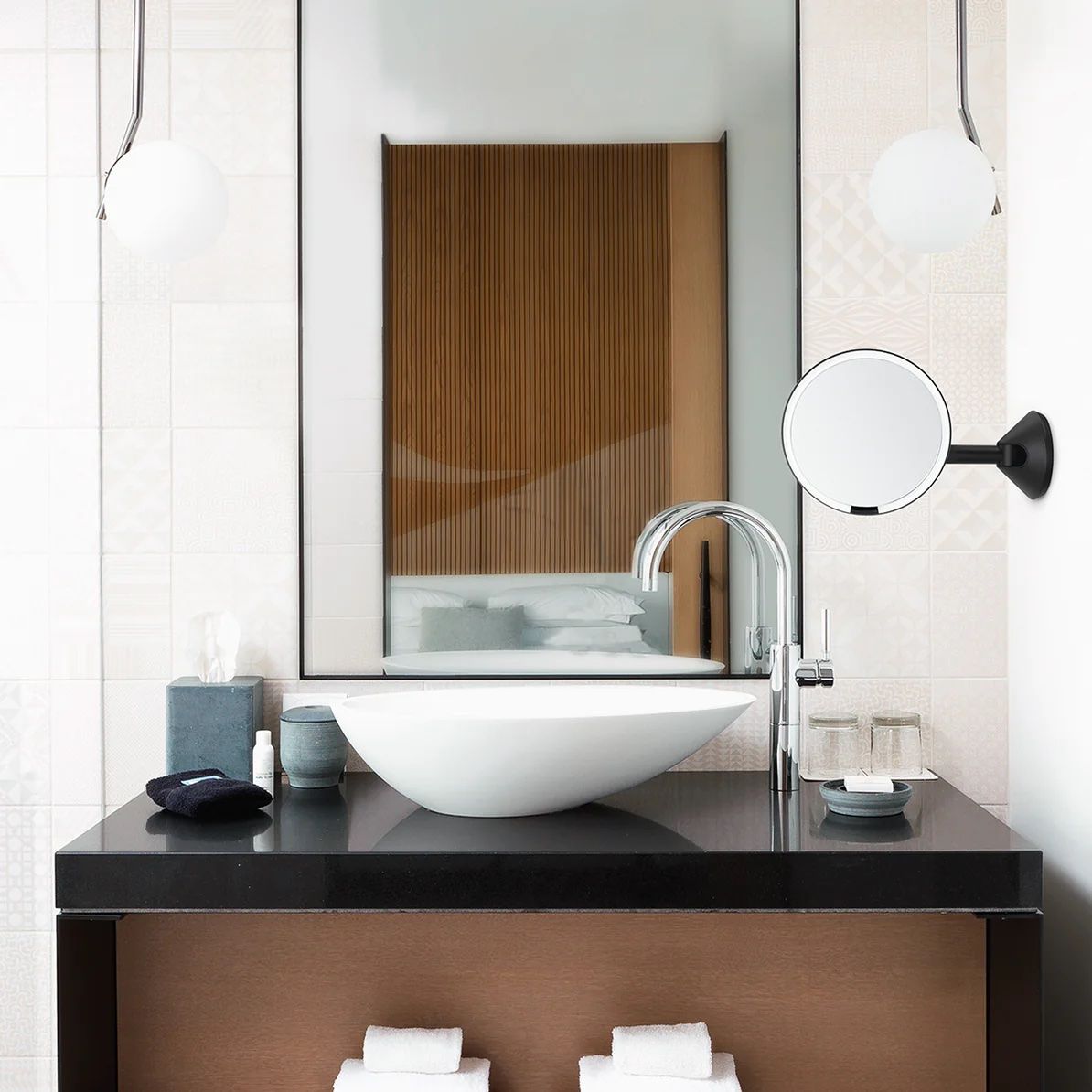 simplehuman sensor mirror wall mount Gió Biển