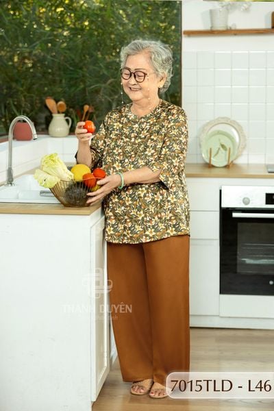 7015TLD - Đồ bộ bông cho bà mặc nhà Thành Duyên cổ tàu, tay lỡ, quần dài (5/4/2024)