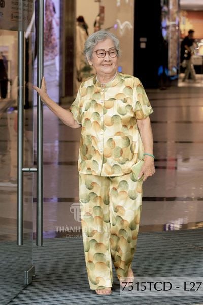 7515TCD- Đồ bộ bông cho bà mặc nhà Thành Duyên cổ tròn, tay ngắn, quần dài (16/1/2024)