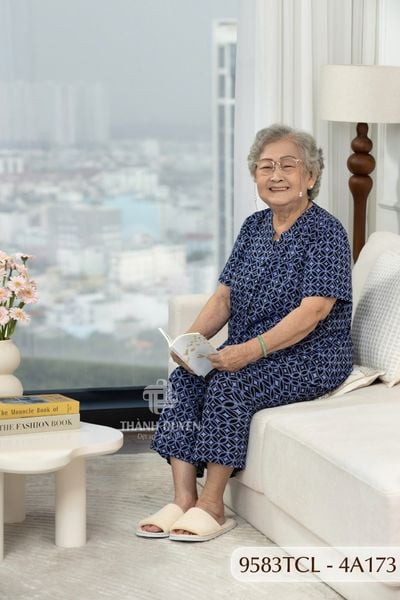 9583TCL -  Đồ bộ bông cho bà mặc nhà Thành Duyên chất liệu Thun cao cấp, cổ tàu, tay ngắn, quần lửng (2025)