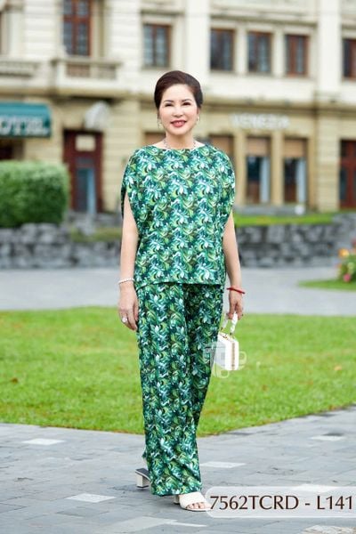 7562TCRD- Đồ bộ Lụa nữ trung niên mặc nhà Thành Duyên tay con, quần dài