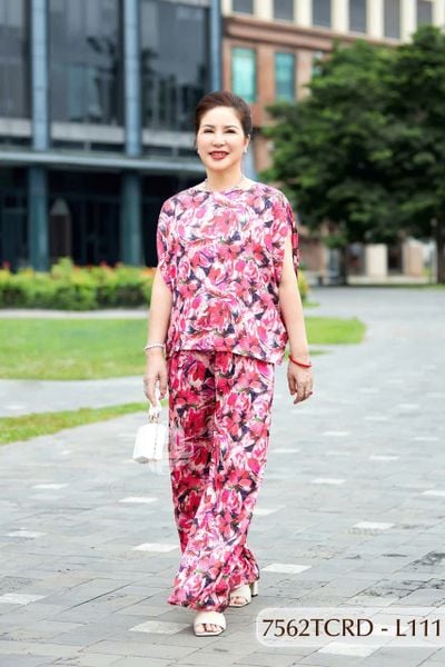7562TCRD- Đồ bộ Lụa nữ trung niên mặc nhà Thành Duyên tay con, quần dài