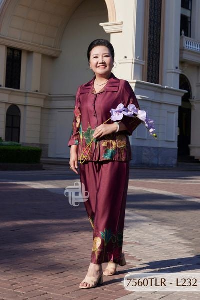 7560TLR- Đồ bộ Lụa nữ trung niên mặc nhà Thành Duyên tay lỡ cỏ xếp ly, quần dài