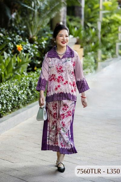 7560TLR- Đồ bộ Lụa nữ trung niên mặc nhà Thành Duyên tay lỡ cỏ xếp ly, quần dài