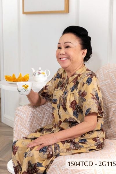 1504TCD Đồ bộ bông cho bà mặc nhà Thành Duyên cổ tròn, tay ngắn, quần dài (28-07-2023)