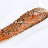 Cá hồi xông khói vị tỏi và tiêu đen