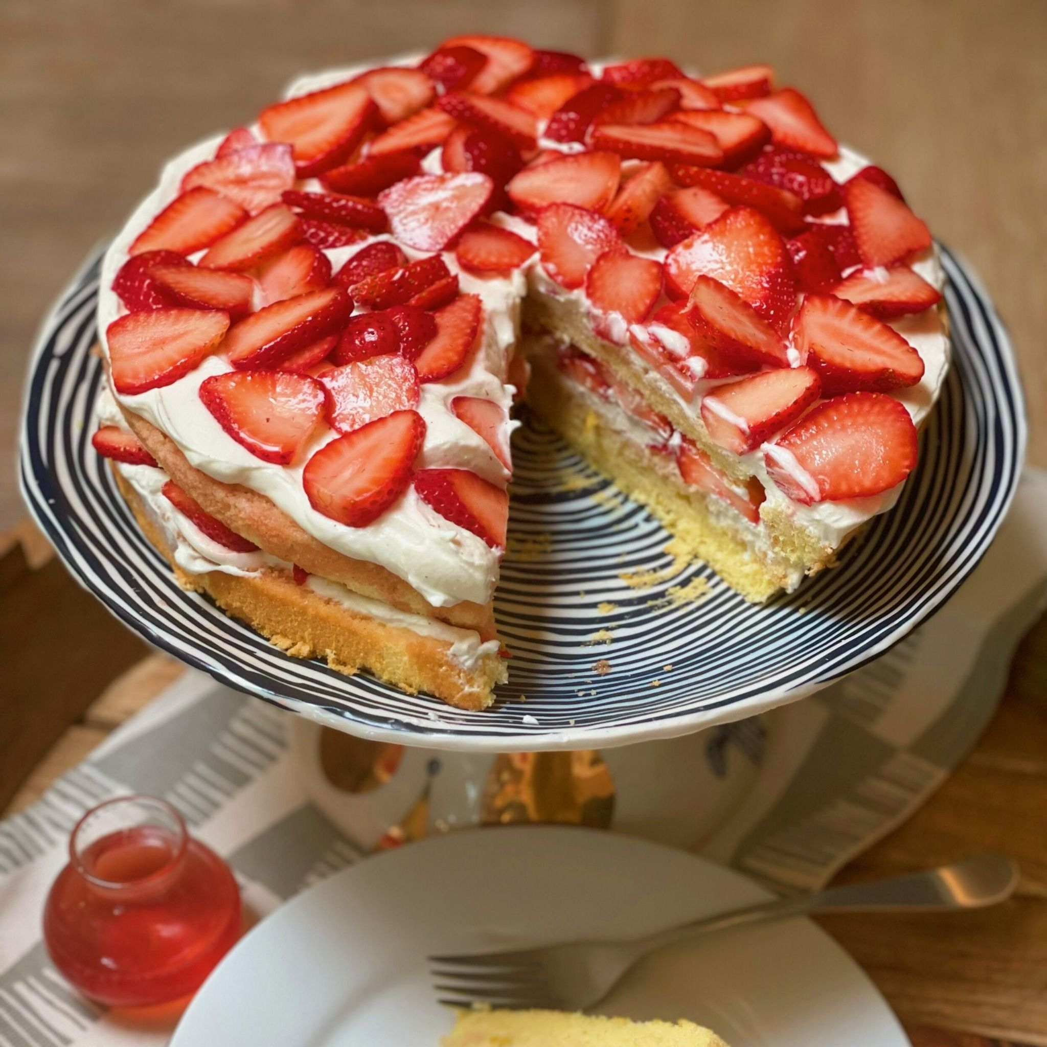  Dâu Tây Aro Đông Lạnh 1kg 