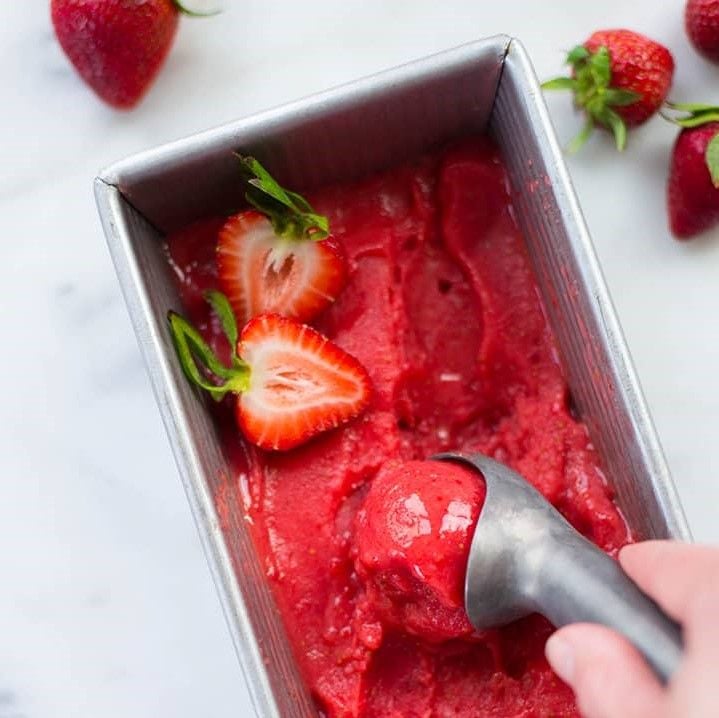  Dâu Tây Aro Đông Lạnh 1kg 