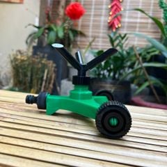 Vòi Phun Nước Xoay 360 Độ Tự Động Có Bánh Xe