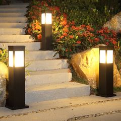 Đèn Trang Trí Sân Vườn Hình Chữ Nhật Thân Bằng Nhôm Có Chân Đế Đi Liền Cao 60cm