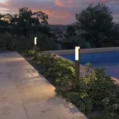 Đèn Led Sân Vườn Hình Trụ Dài 2W, Nhôm Tĩnh Điện, Màu Đen Có Chân Đế Đi Kèm