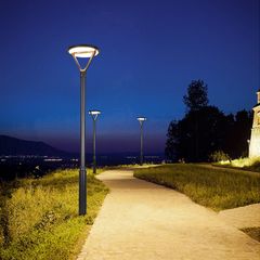 Đèn Năng Lượng Mặt Trời Cao Cấp Sân Vườn Công Viên Loại Không Thấm Nước