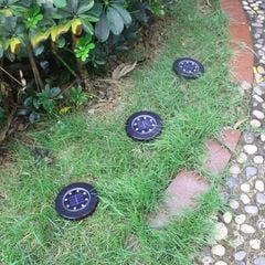 Đèn Cắm Cỏ Sân Vườn Năng Lượng Mặt Trời Liền Thể Bằng Nhựa Và Inox, Màu Đen