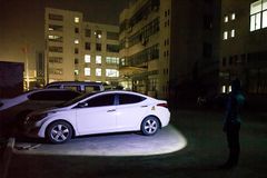 Đèn Pin Siêu Sáng Cầm Tay Chất Liệu Hợp Kim Nhôm Cao Cấp