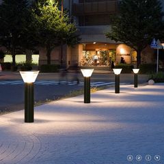 Đèn Trụ Sân Vườn Năng Lượng Mặt Trời Hiện Đại Cho Sân Vườn Biệt Thự