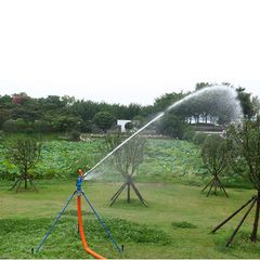 Súng Tưới Phun Mưa Cánh Đập Bằng Hợp Kim Nhôm Có Thể Điều Chỉnh Góc Quay 360˚ Ren Trong Đường Kính Phun 30m