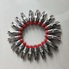 Vòi Nước Cho Lợn Uống Bằng Inox