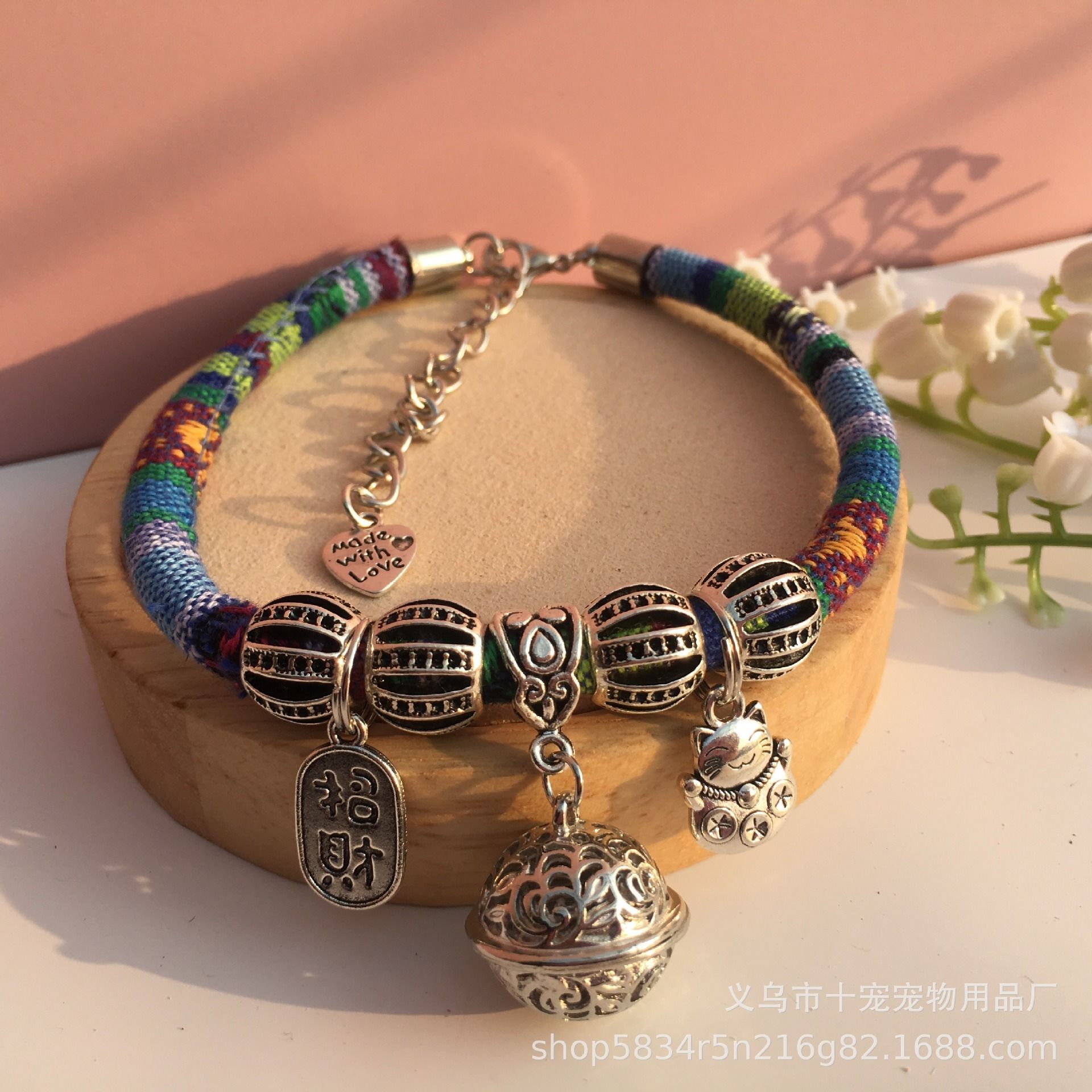  Vòng cổ thổ cẩm chuông nhiều màu 