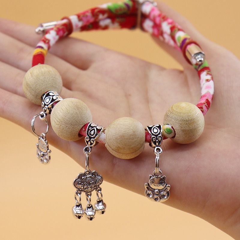  Vòng cổ bi gỗ họa tiết 