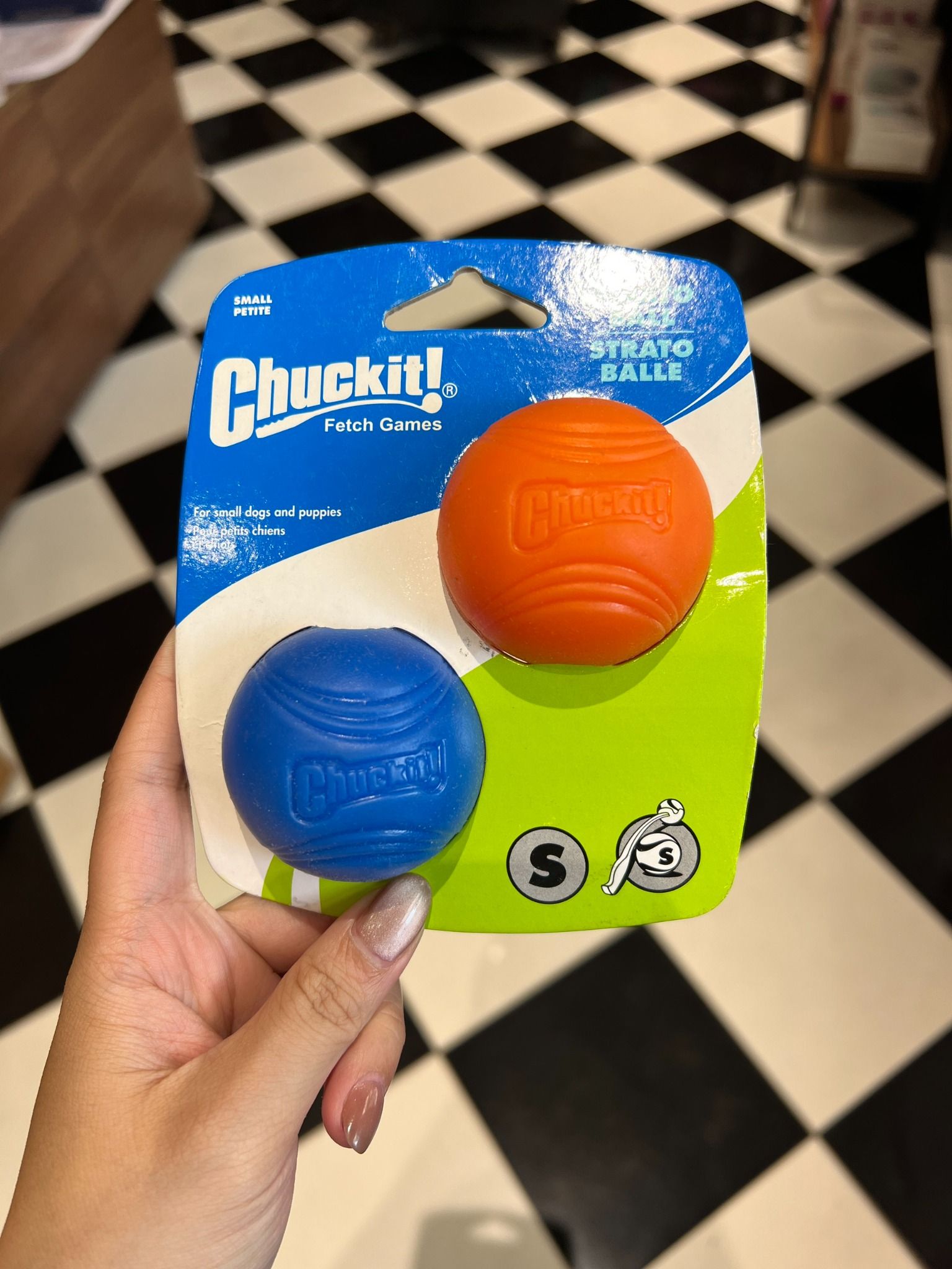  Set banh Chuckit cho cún 