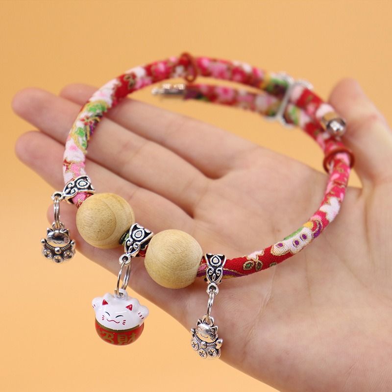  Vòng cổ bi gỗ họa tiết 