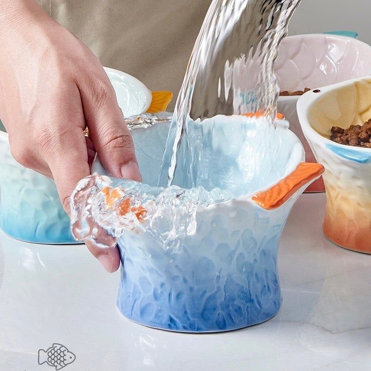 Chén sứ hình cá 