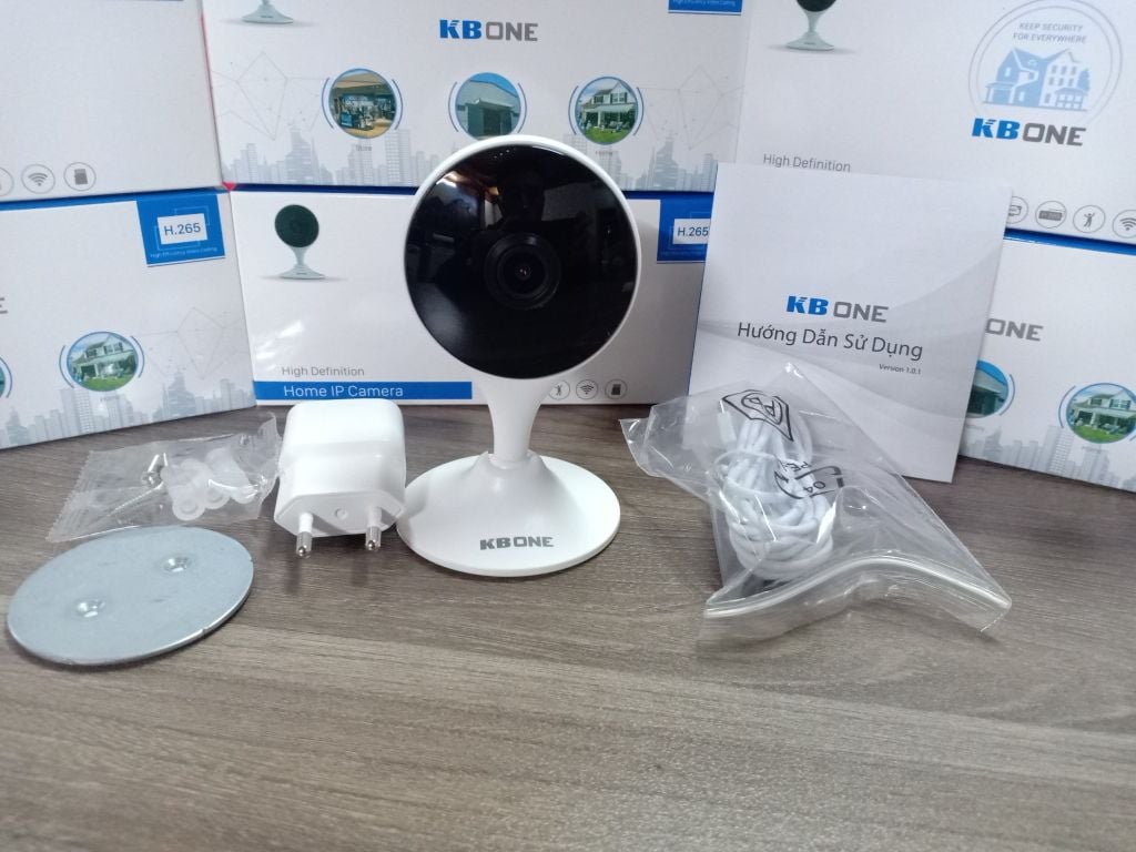 Camera IP Wifi KBONE KN-H21W 2.0 Megapixel, đàm thoại 2 chiều
