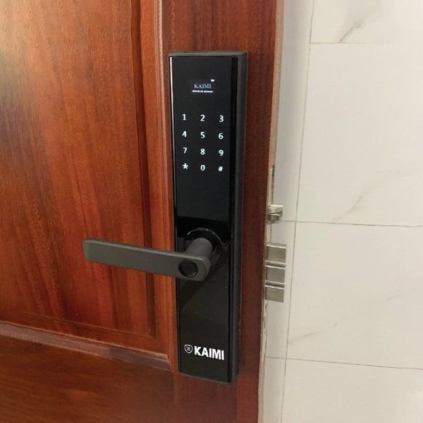 Khóa Cửa Vân Tay Kaimi BTM103 - Viền Đen