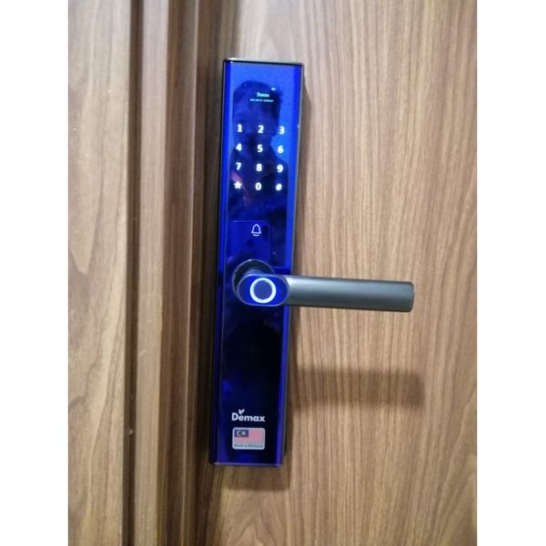  Khóa Cửa Vân Tay Thông Minh SL650 AC 