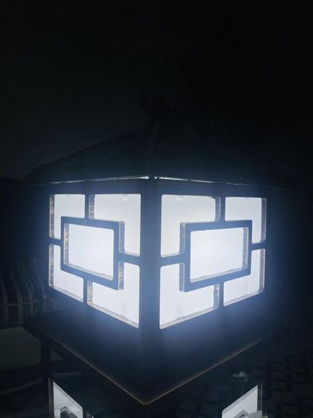  Đèn Trụ Cổng Năng Lượng Mặt Trời MK 1502 