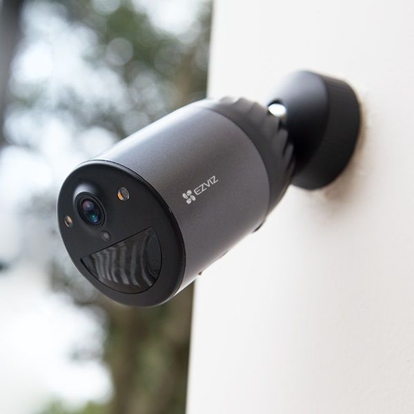 Camera Ezviz BC1C Dùng pin mặt trời