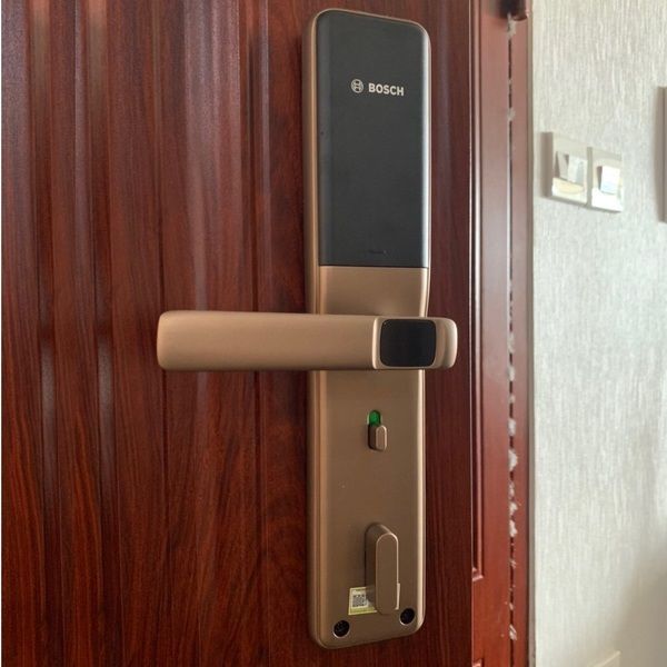 Khóa Cửa Vân Tay Bosch ID 30BKB - Màu Vàng