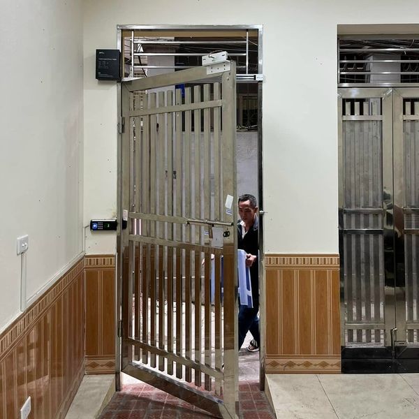  Khoá Vân Tay Nhà Trọ 