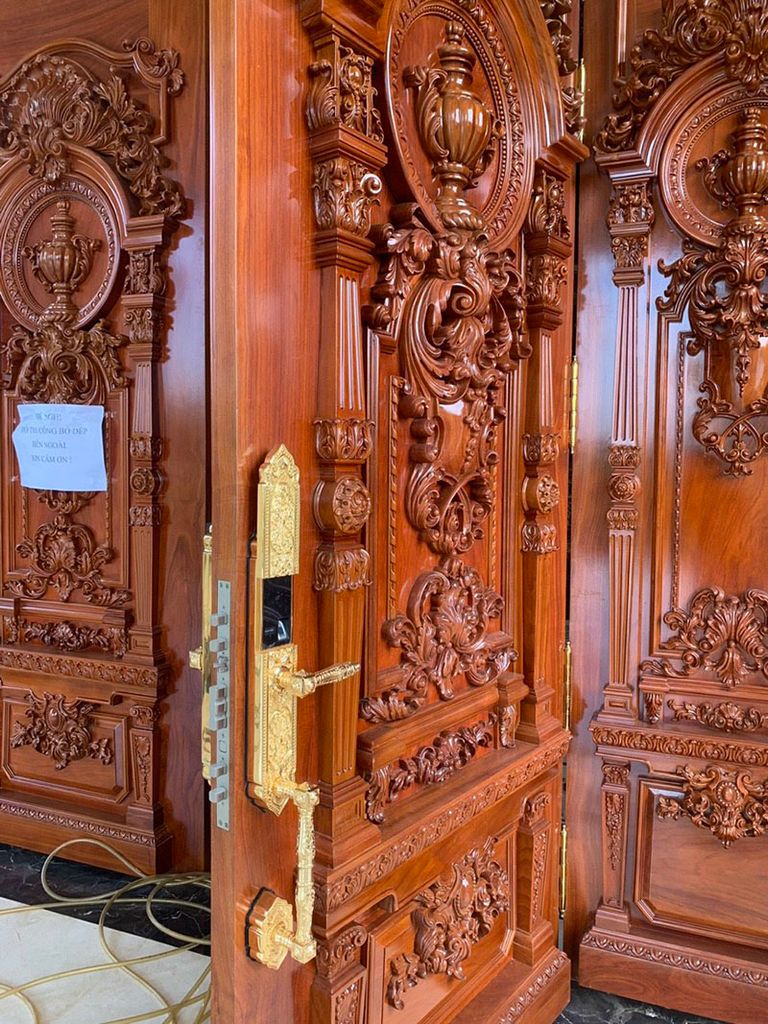 Khóa Cửa Vân Tay Đại Sảnh Kassler KL-999 Gold