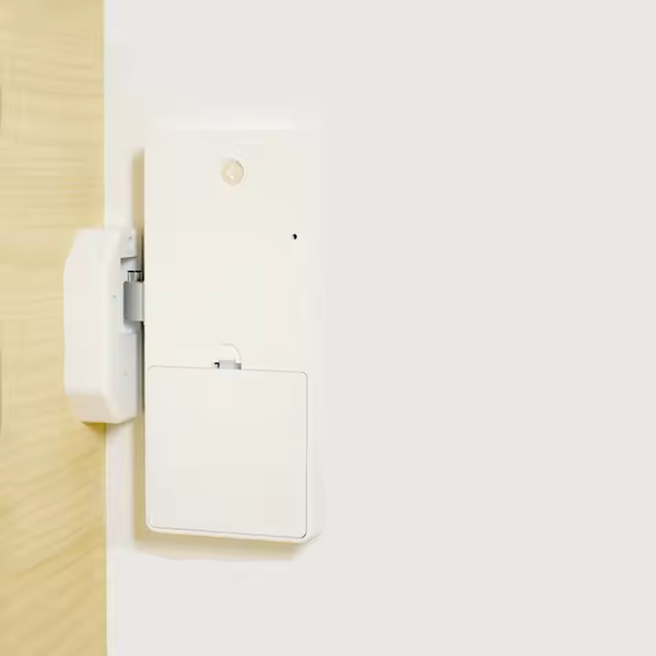 Khoá mã số thẻ từ tủ đồ