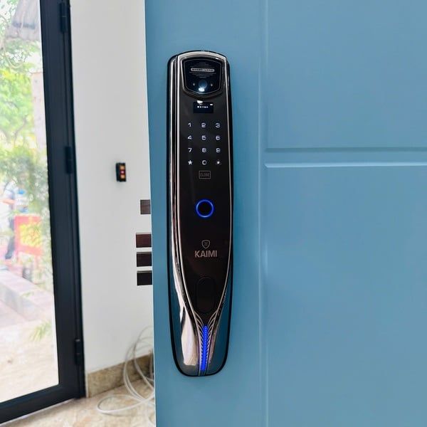 Khoá Cửa Nhận Diện Khuôn Mặt Kaimi KM16 F