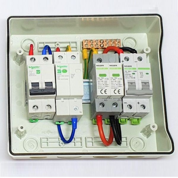 Tủ Điện Năng Lượng Mặt Trời 3Kw