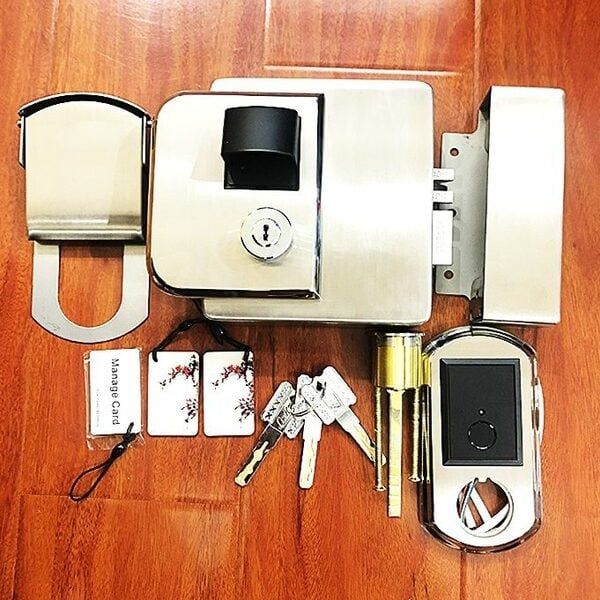  Khoá Cổng Vân Tay 2 Chiều Viro VR-1300B 