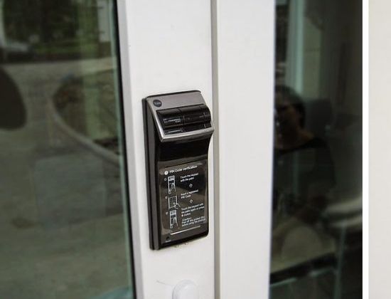 Khóa Vân Tay YALE YDR-4110+