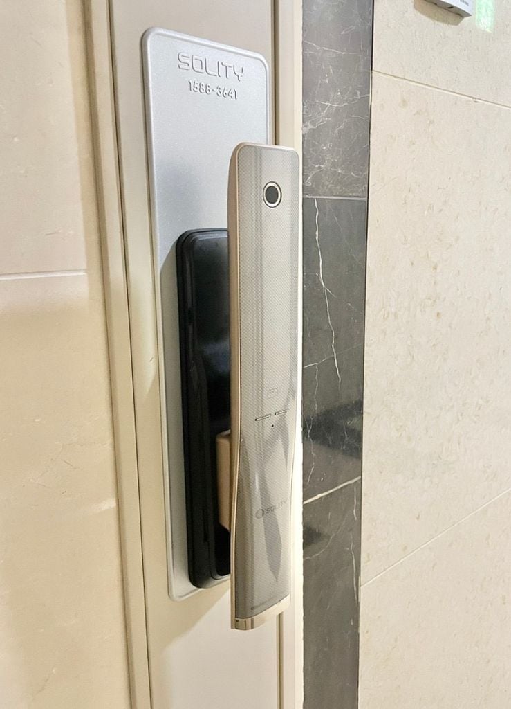 Khóa Cửa Vân Tay Solity GP - 4000BK