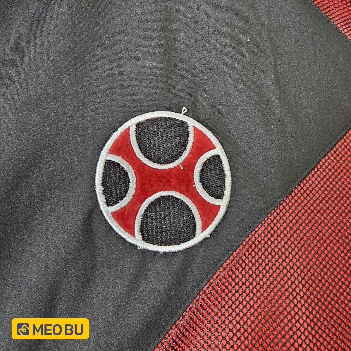 Áo khoác Cuồng Phong Đỏ hàng Việt Nam